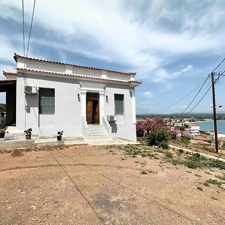 Messenian Style House With Great Views *